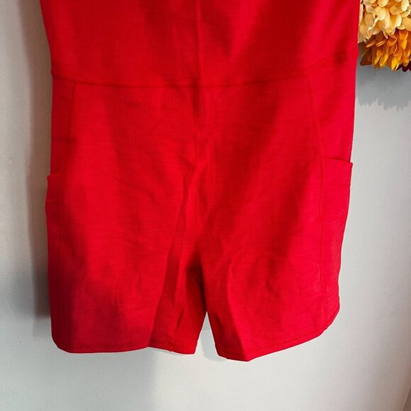 Prana Womens Becksa Shortie Athletic Romper MEDIUM Carmine Red Heather - Picture 4 of 10